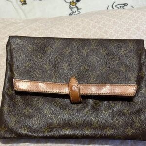 Louis Vuitton Brown Monogram Clutch